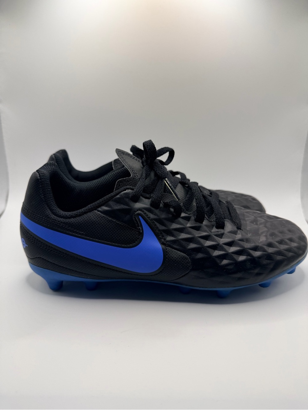 Nike Kids' Black and Blue Soccer Cleats